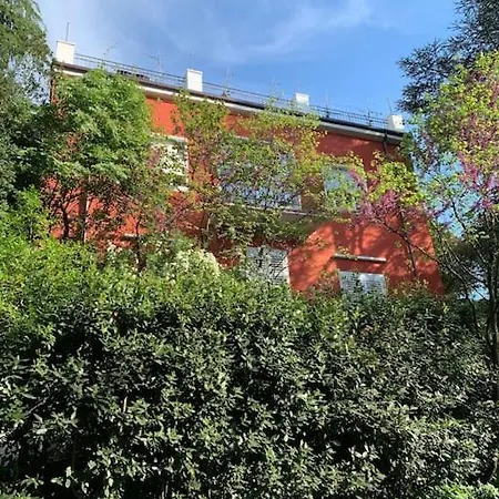 Casa In Con Piscina, Giardino E Posto Auto Lägenhet Trieste