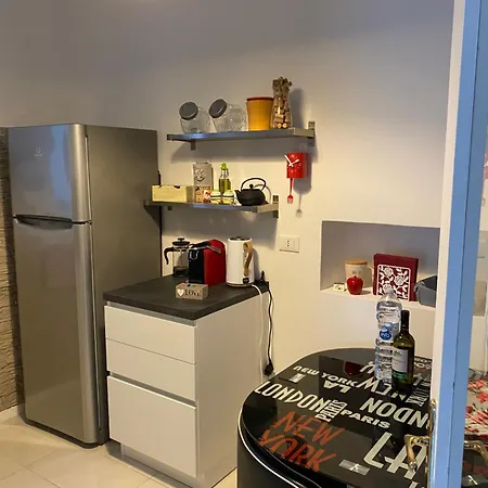 Lägenhet Casa In Con Piscina, Giardino E Posto Auto