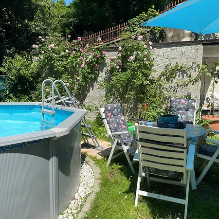 Casa In Con Piscina, Giardino E Posto Auto * 的里雅斯特