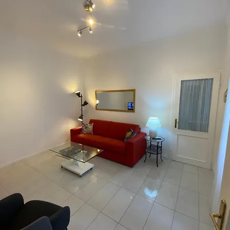 Casa In Con Piscina, Giardino E Posto Auto 的里雅斯特
