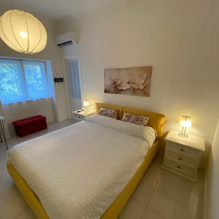 Casa In Con Piscina, Giardino E Posto Auto 公寓 的里雅斯特